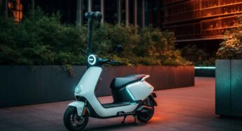 Suzuki lancia E-Address, il rivoluzionario scooter elettrico del futuro