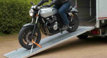 Scopri le nuove rampe Rothewald per un carico moto facile e sicuro